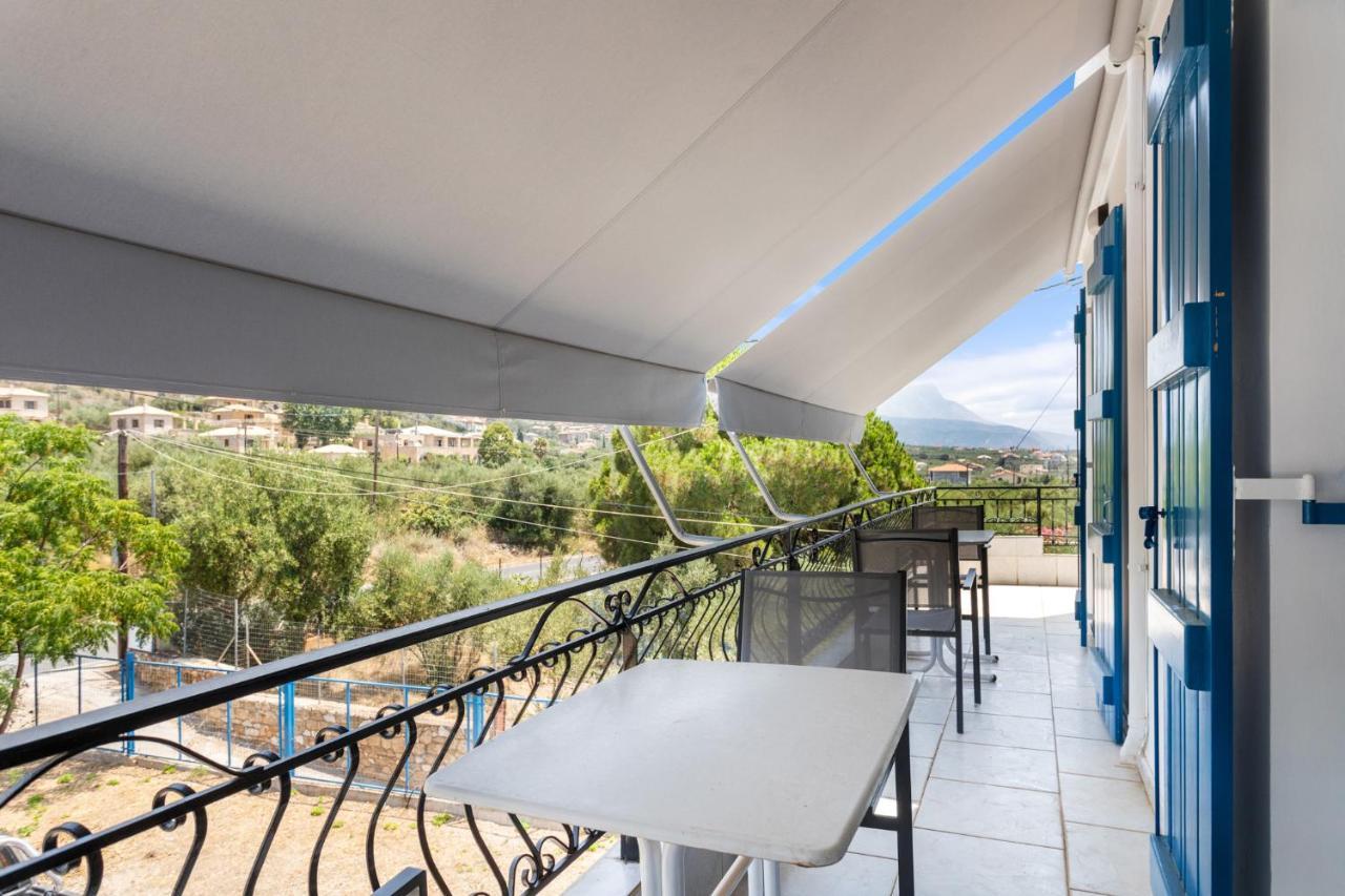 Nikolas Apartments Stoupa Levktron Luaran gambar