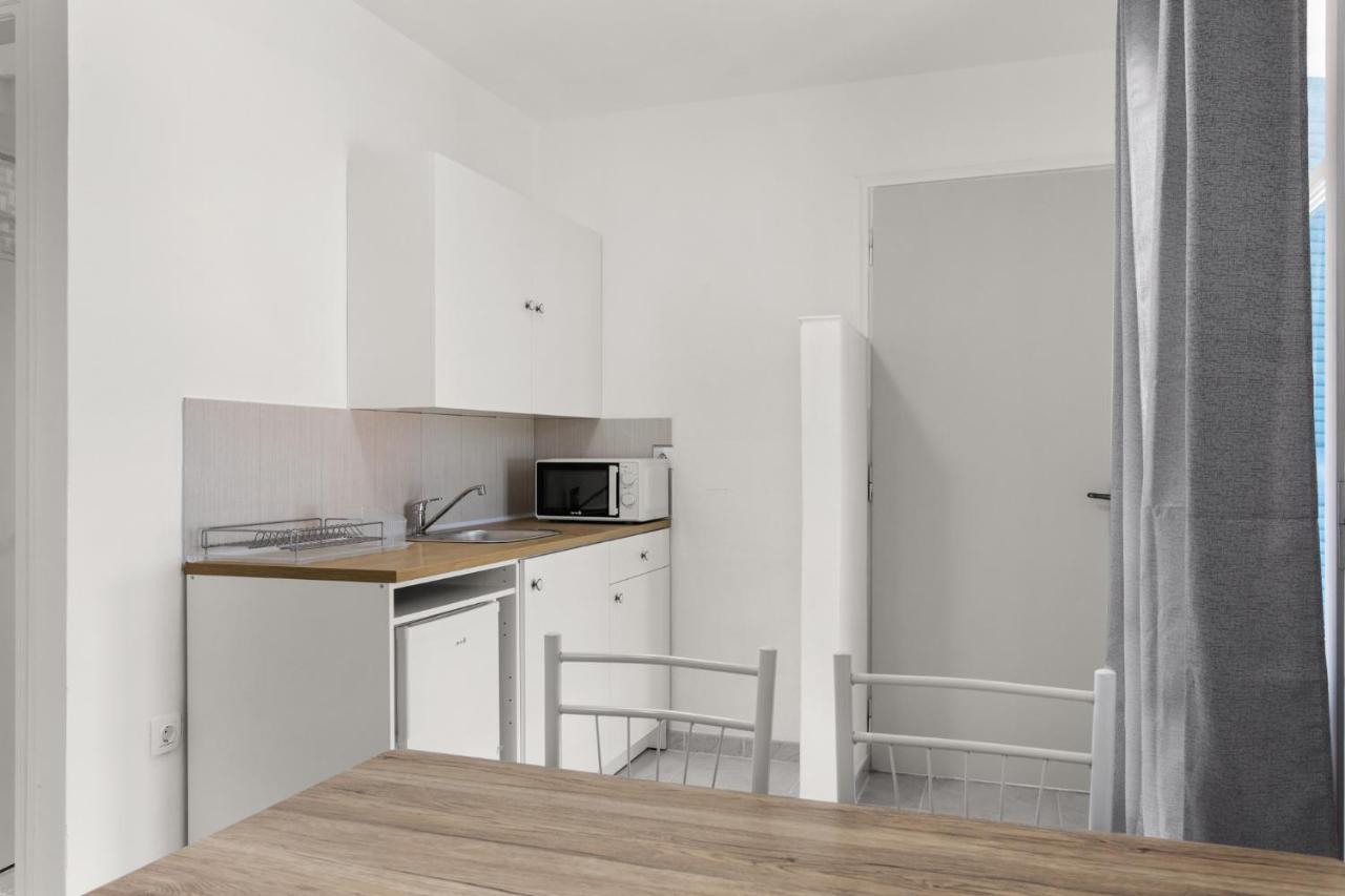 Nikolas Apartments Stoupa Levktron Luaran gambar